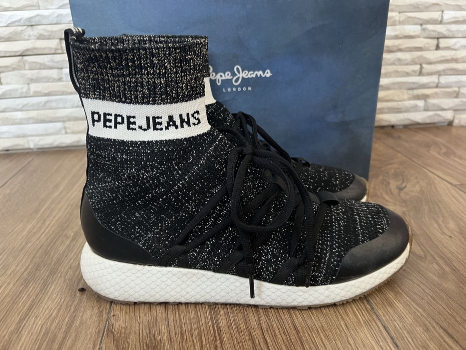 Pepe Jeans London обувки Koko с плетен чорап #40