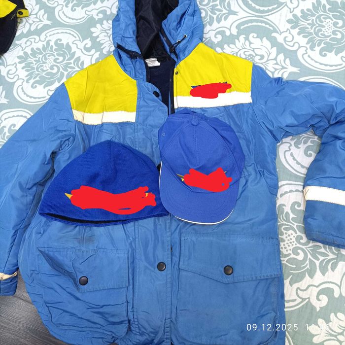 Продается комплект рабочей одежды (спецодежда фирмы)