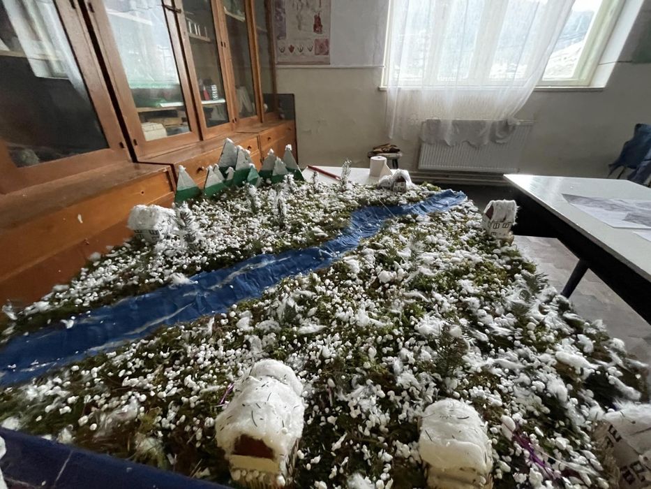 MACHETĂ (satul copilăriei)