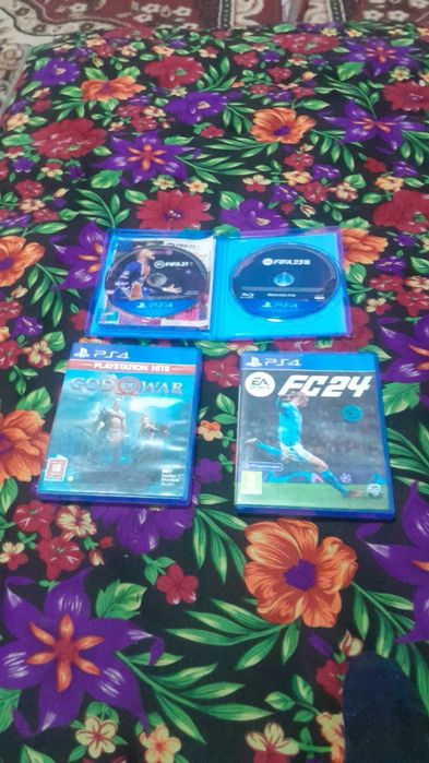 PS4 disk fudbol fifa23