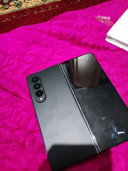 Samsung z fold 4