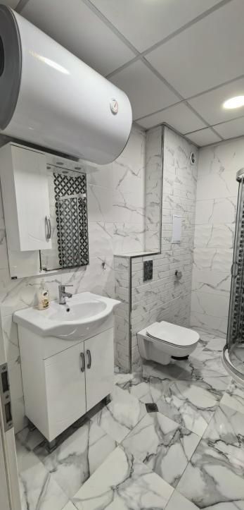 Тристаен апартамент под наем в кв. Каменица 2