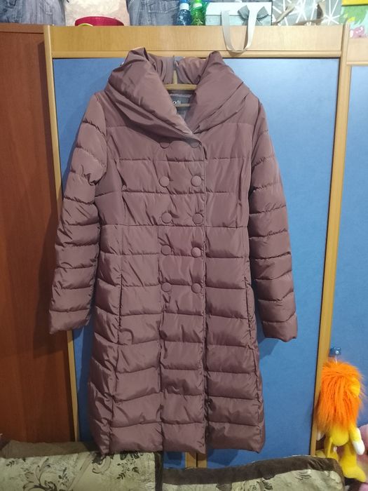 Продам длинный зимнее пальто на синтепоне