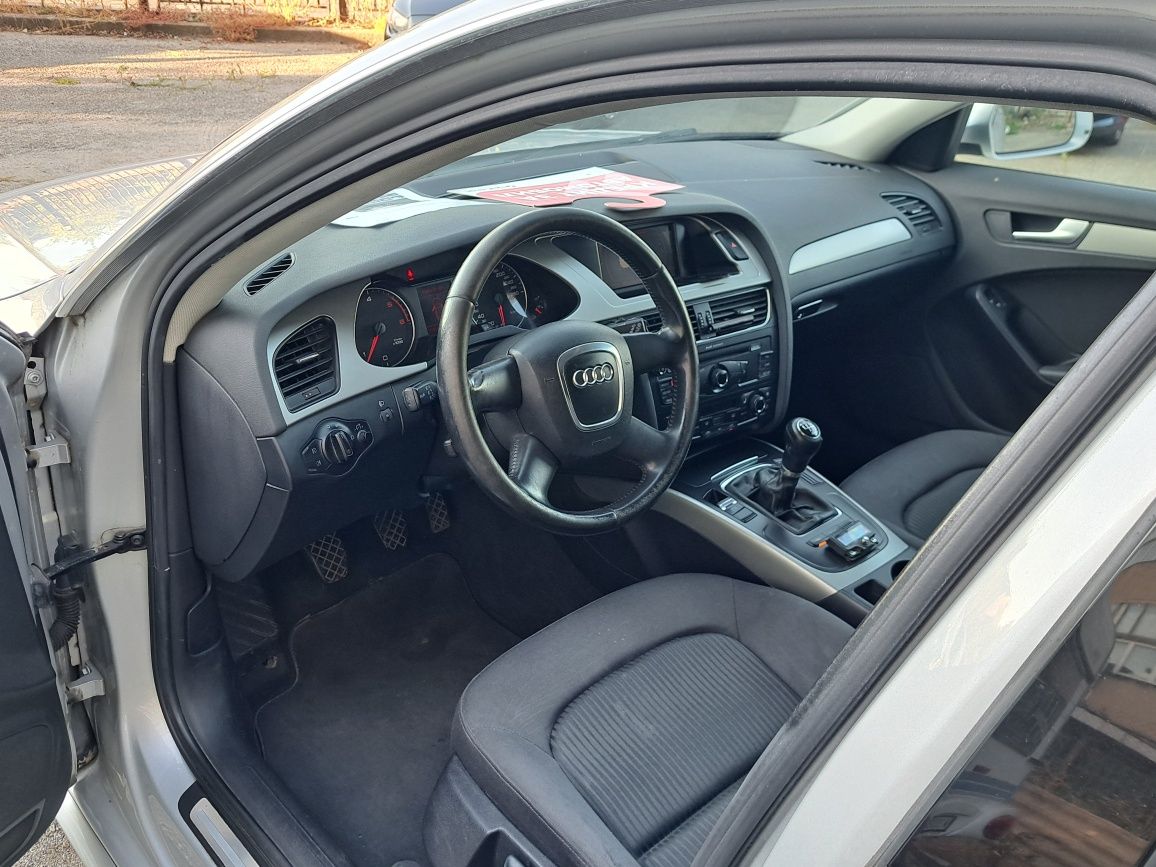 Audi a4 B8 2.0tdi 143kc