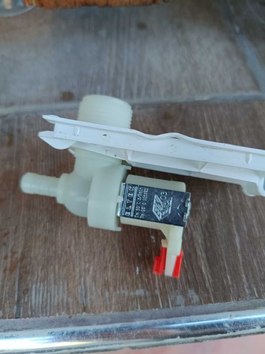 Нов клапан за съдомиялна Бош