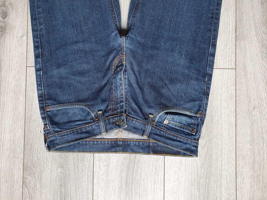 Blugi LEVI'S 541 - Marime W32 L30 (Talie 84 cm)