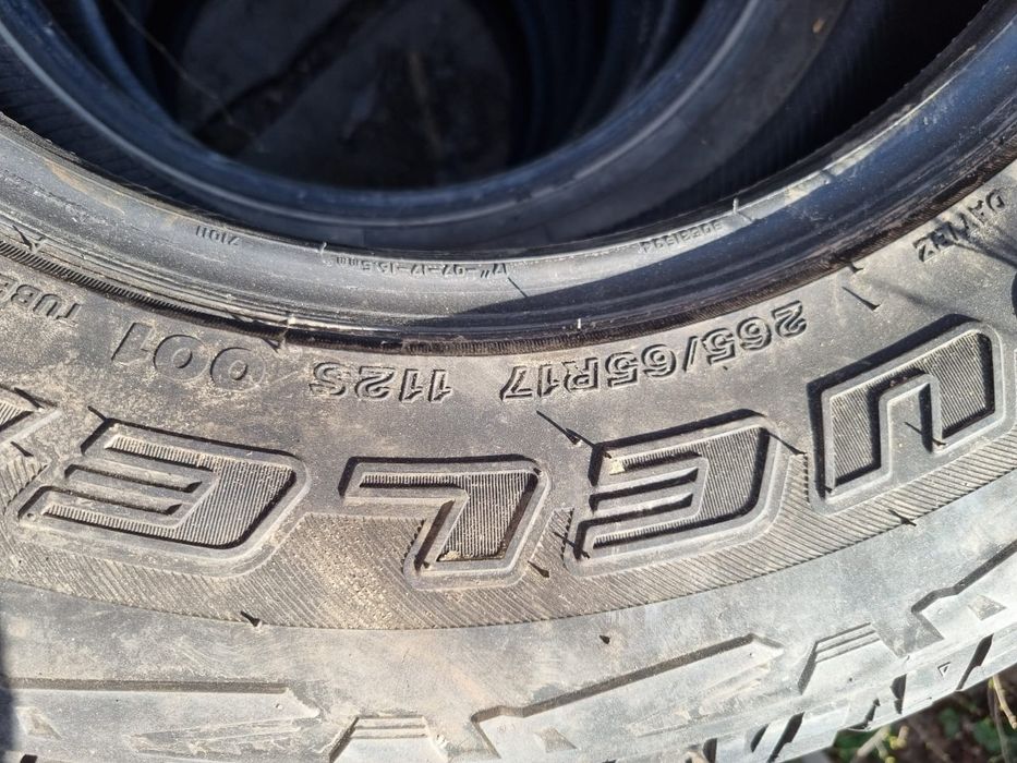 Продам шины б.у 1 шт.