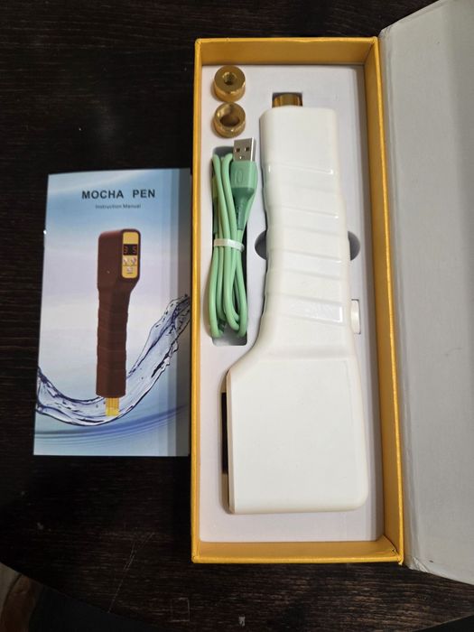 Хиалурон пен за устни и кожа