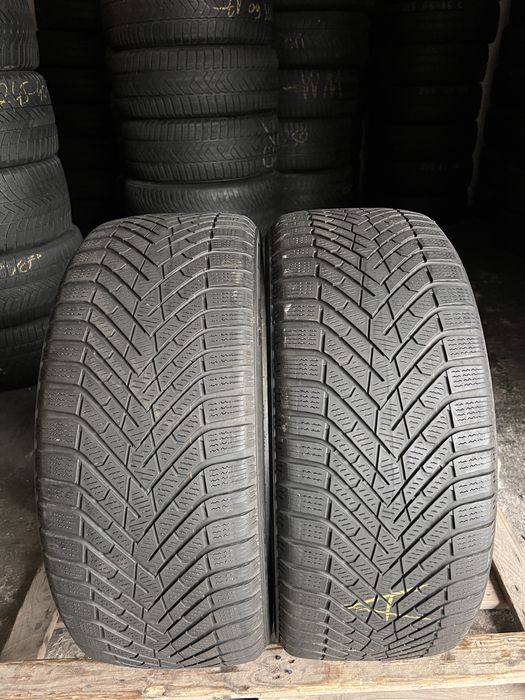 2 anvelope iarna 235/40/20 , Pirelli , DOT 2022