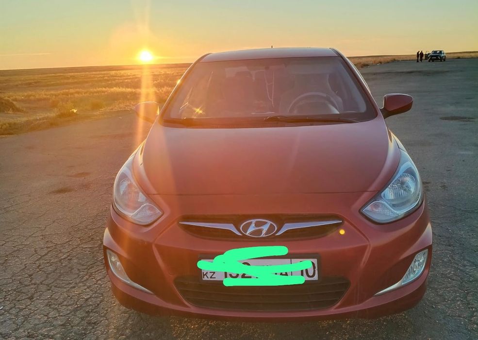 Продам машину!срочно