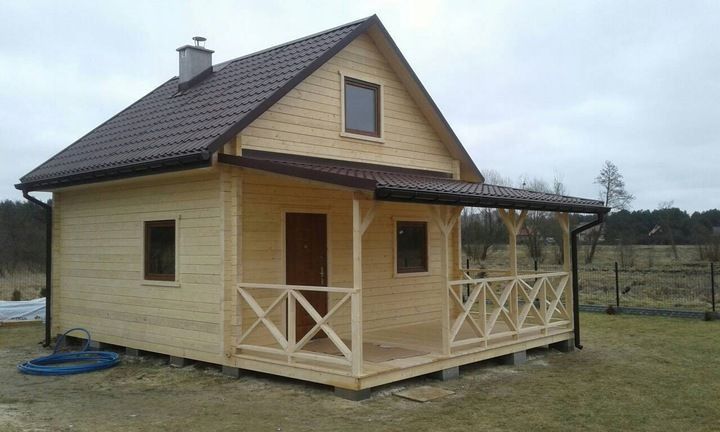 Construim case din lemn si cabane din lemn masiv pentru locuit sau vac