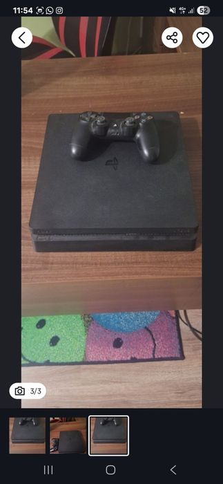 Playstation 4 , PS4