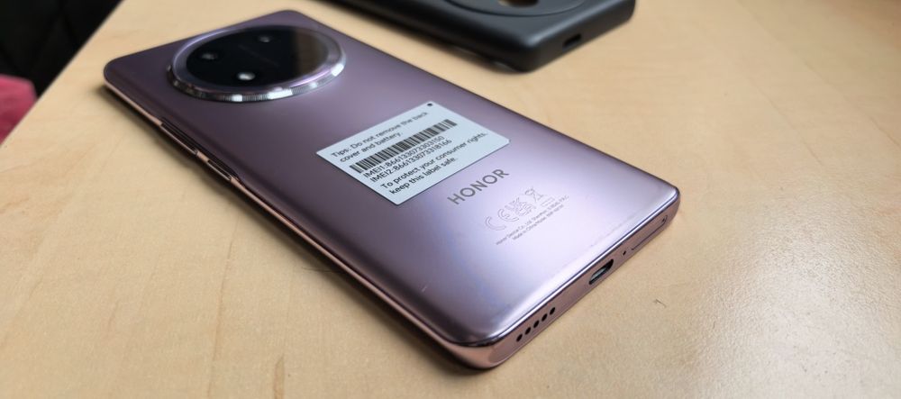 Telefon HONOR Magic 7 Lite---256GB---8GB---Titanium Purple--Full Box