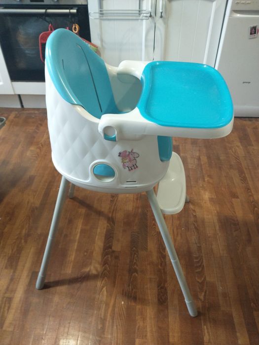 Scaun de masa Keter pentru bebe