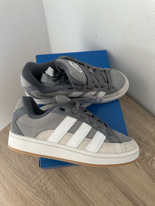 Adidas Campus 00s