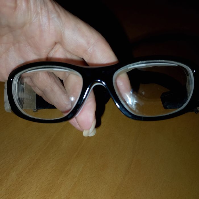 Спортни диоптрични очила