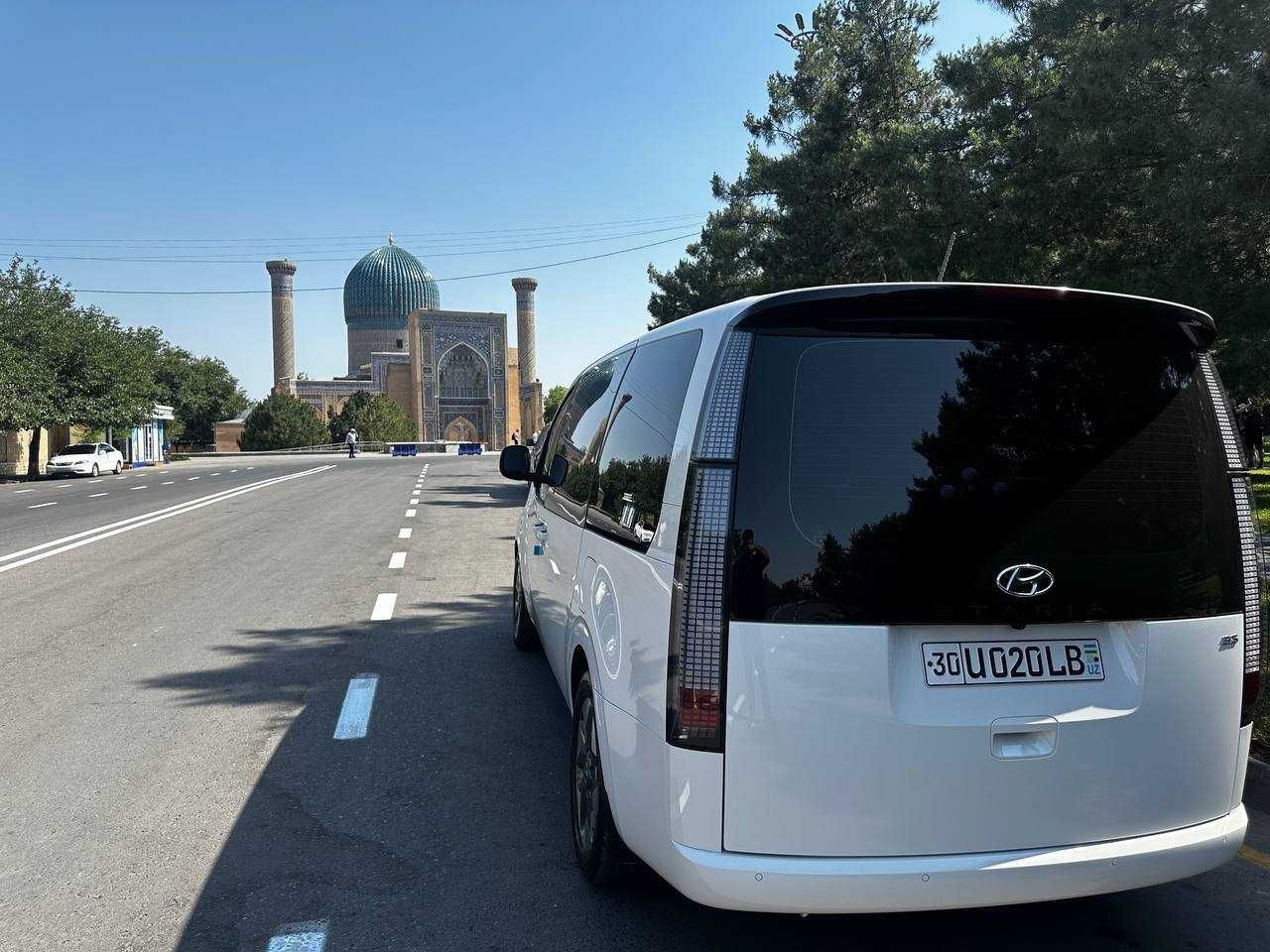 Staria Hyundai 2023 год