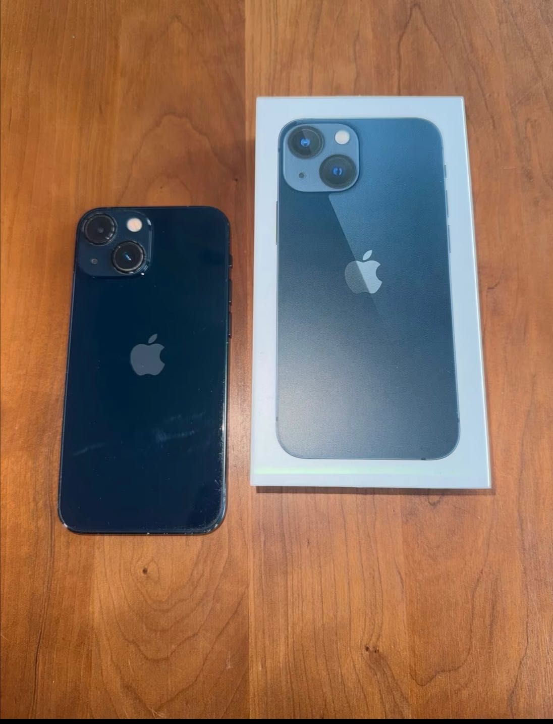 Apple iPhone 13 mini
