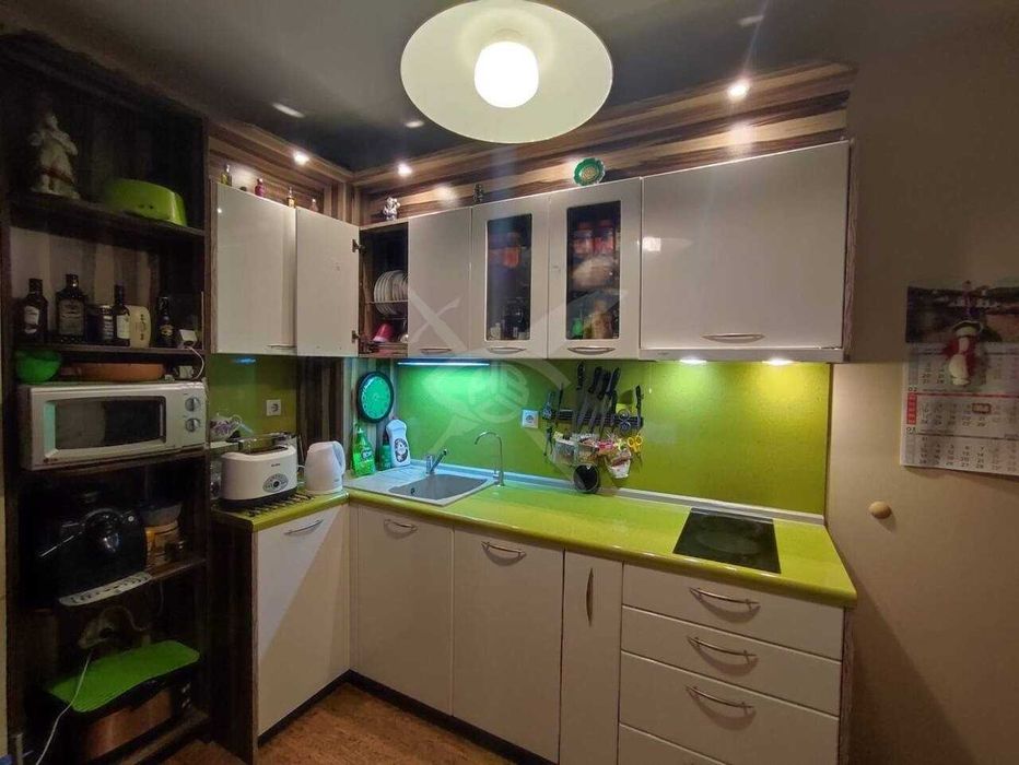Продава се Тристаен апартамент в Поморие - 67 кв.м за 1612 €/кв.м - Снимка #1