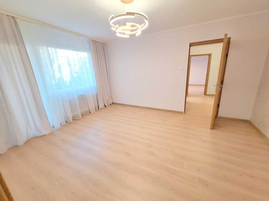 Apartament 3 camere, modern, etaj 3/4