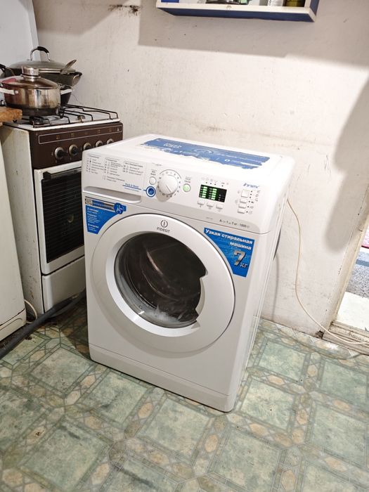 Индезит 7кг с гарантией