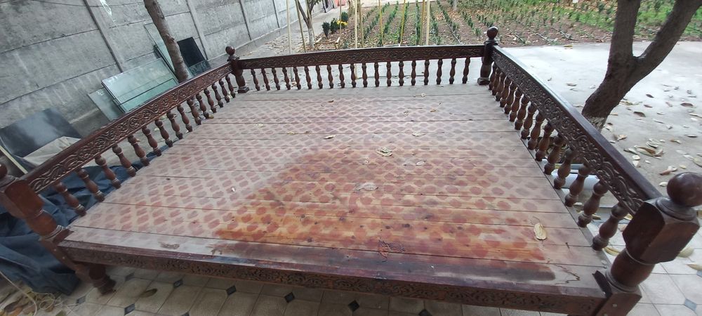 Таппчан крават сотилади