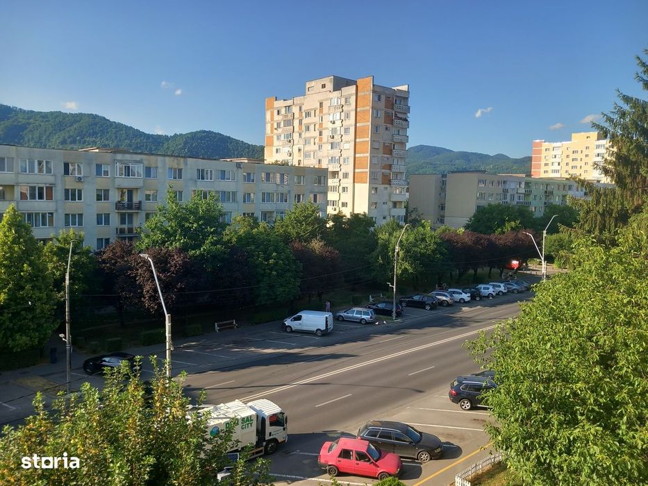 Bd. Bucuresti - zona Center, apartament 3 camere!