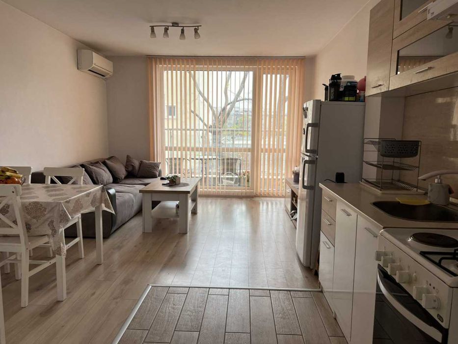 Дава се под наем Двустаен апартамент в Пловдив, Кючук Париж - 68 кв.м за 343.74 € - Снимка #2