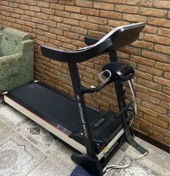 Продам беговую дорожку