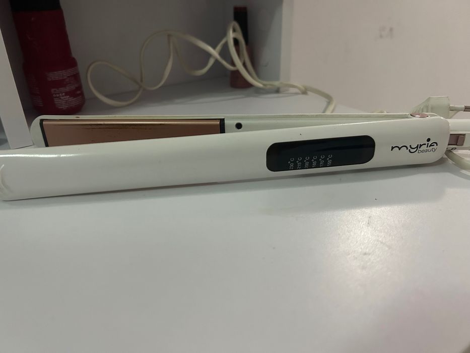 Placă  de păr Myria