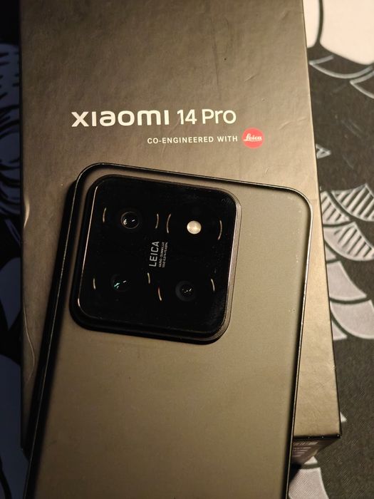 Xiaomi 14 pro 256gb, в идеальном состоянии