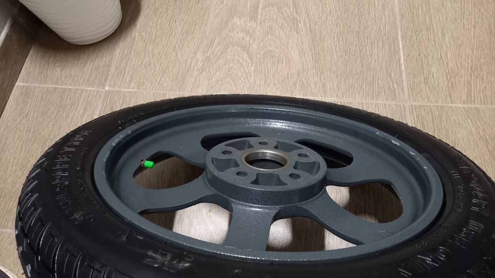 Резервна гума ( Патерица )за VW Audi и Mercedes 5 x 112