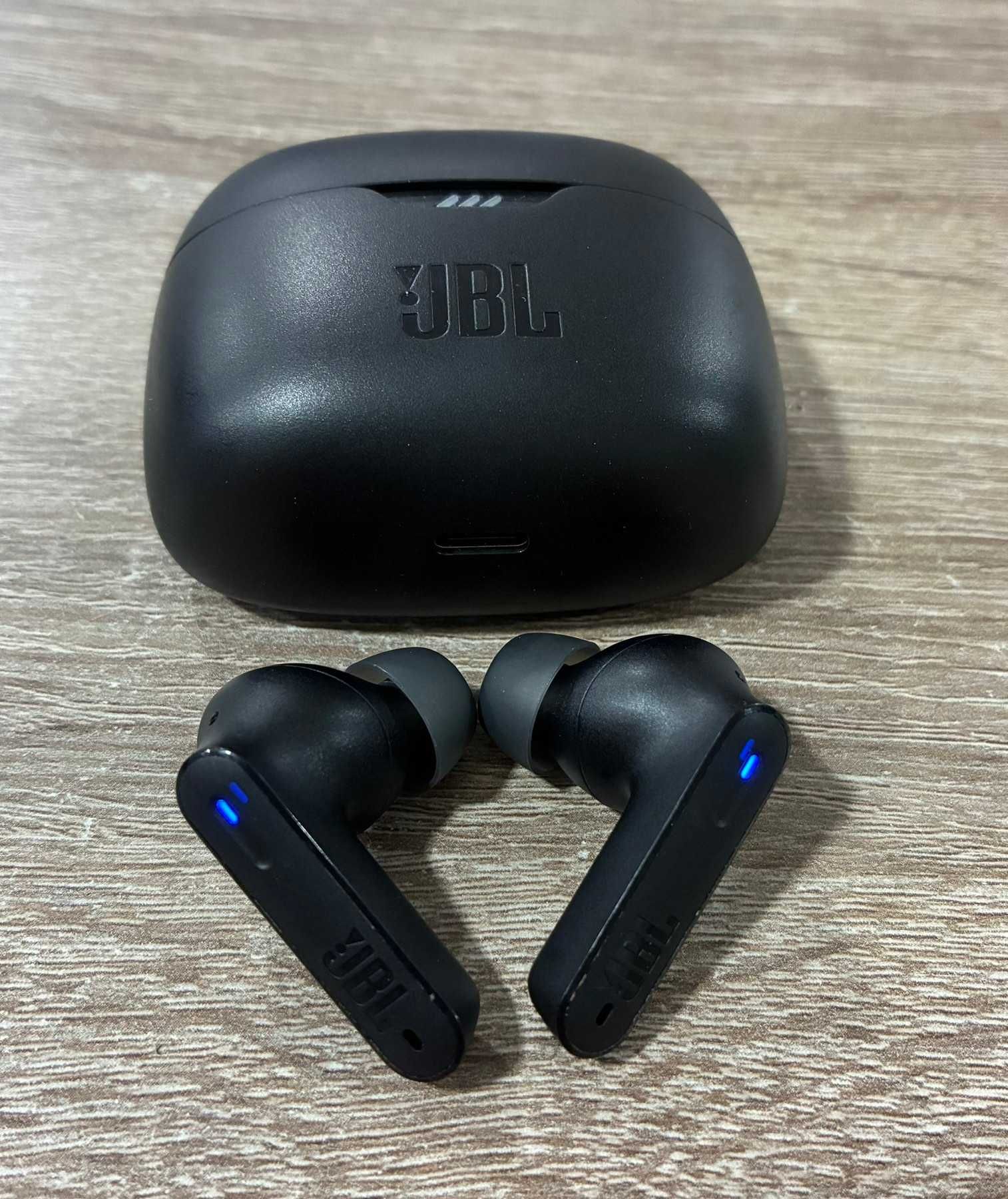 Слушалки JBL Tune 230NC