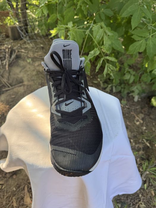 Nike Air Max marime 46, pentru tenis de camp