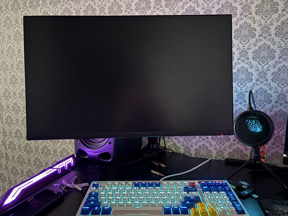 Фулл сетап пк rtx4060/ryzen 5 /5500/16ddr4 2 монитора 24".