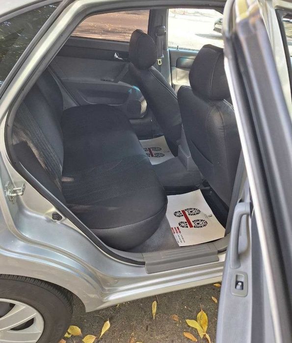 Vapshem alo holata top toza moshina alo ancha zapaskasi tushmagan