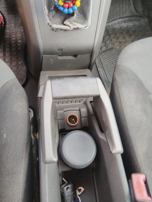 Frana de mana Opel Zafira B