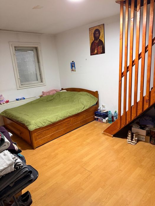 Vand apartament in Bistrita , srada Decebal , 75 mp