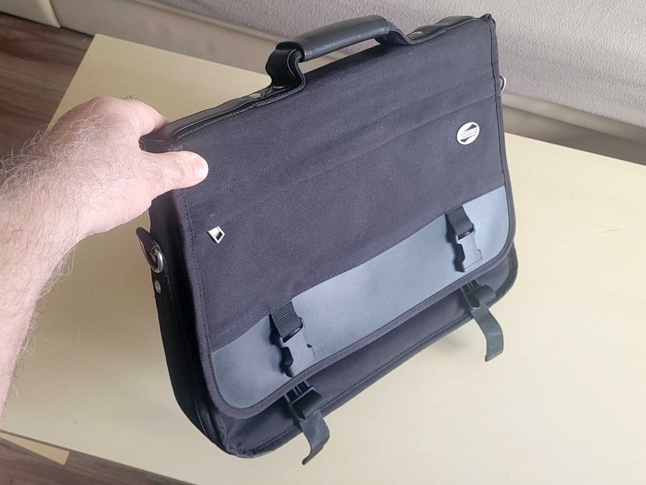Geanta Laptop American Tourister