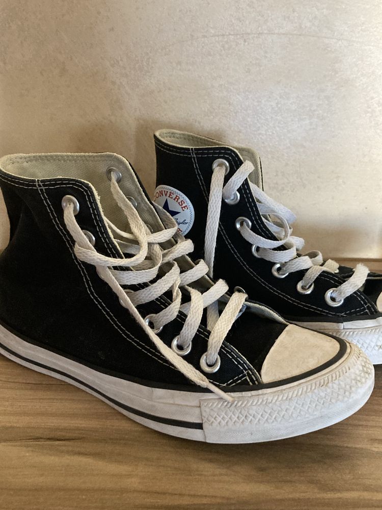 Оригинални converse кецове