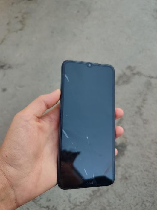 Vivo y 35 128 GB qora