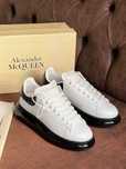 Adidasi Alexander McQueen black and white