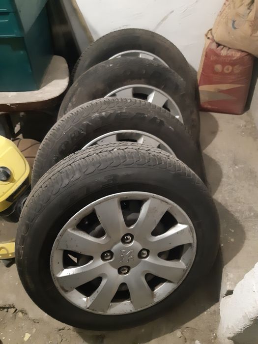 Vand jante+cauciucuri de vara ! 185/65/15