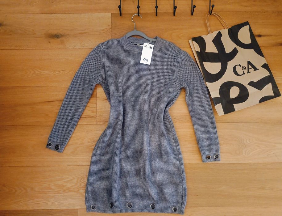 Тънко палтенце .Ново .Размер С/М