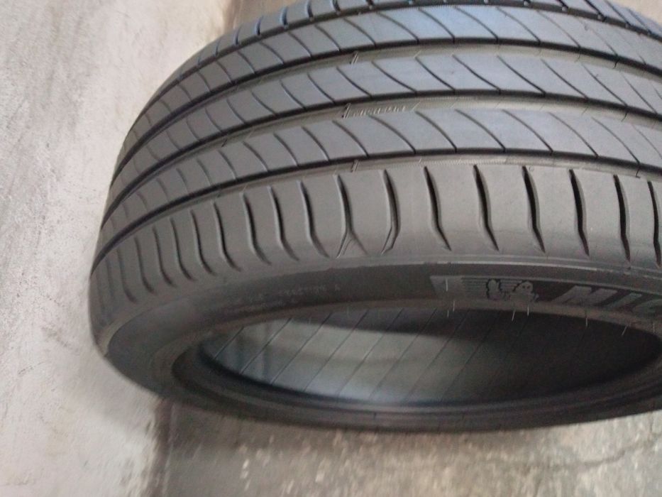 Anvelopa  michelin 245/45/18