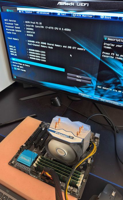 Дъно Дънна платка ASRock H97M, процесор i7 4770, 16gb RAM, охладител