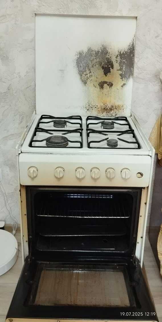 Продается газовая плита