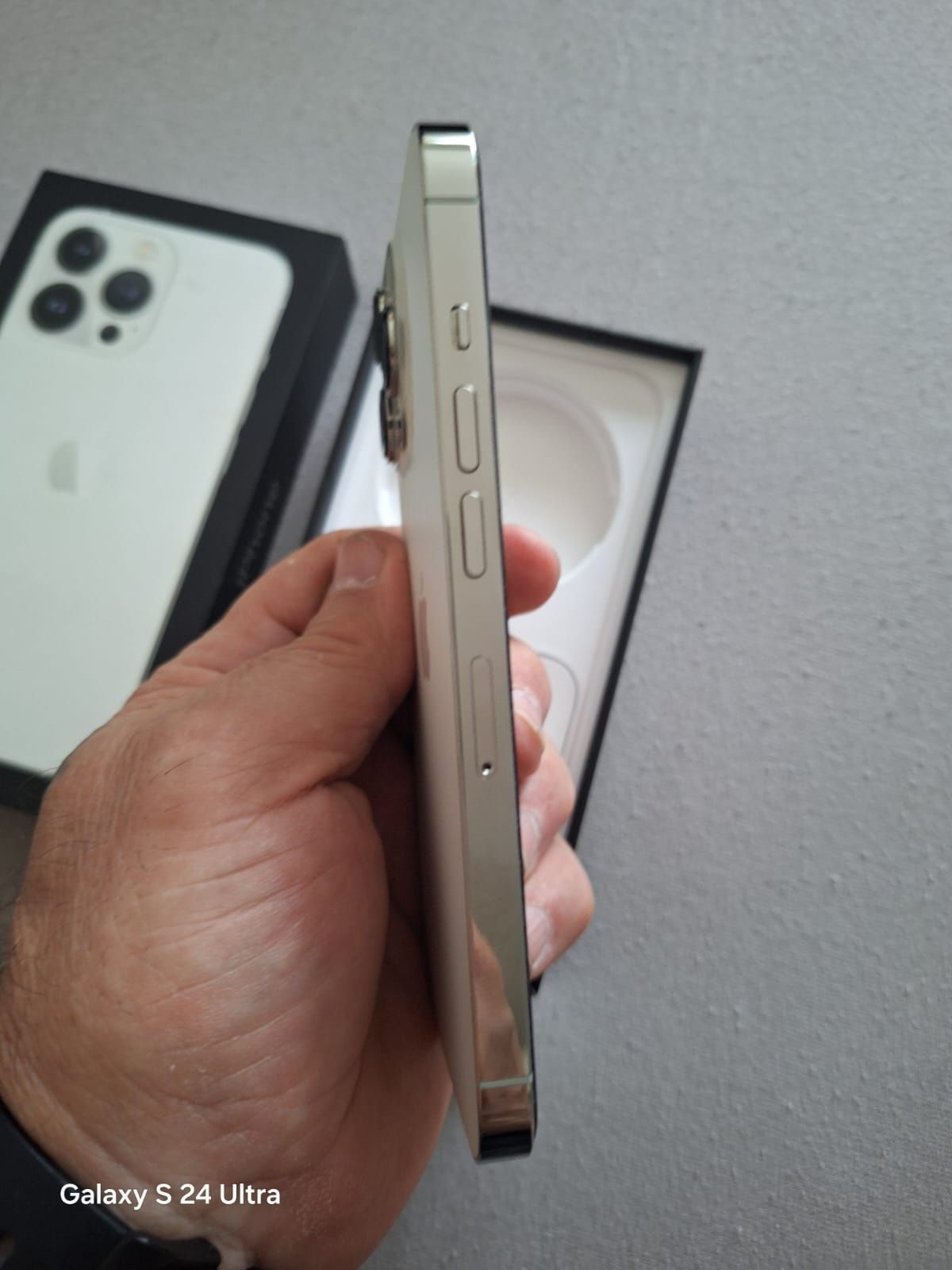 Iphone 256GB 13 Pro Silver White TOP Цена Неразличим от Нов