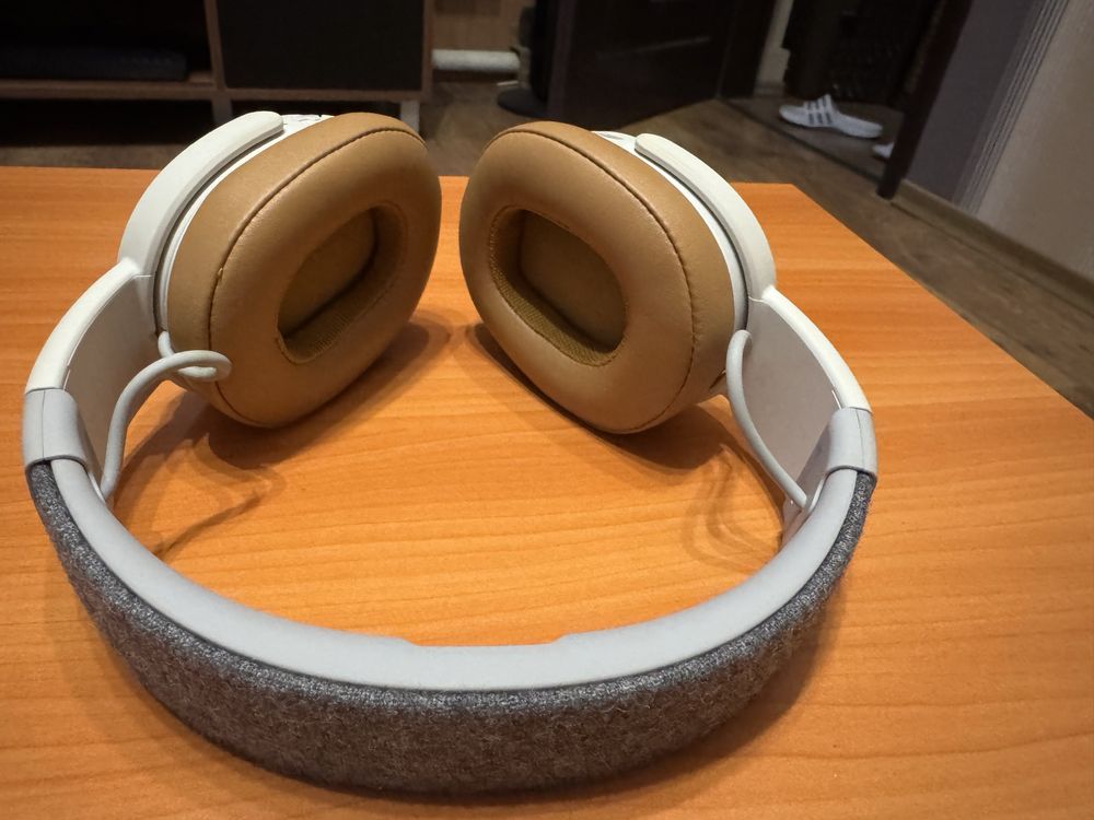 SkullCandy Crusher Wireless Bluetooth слушалки