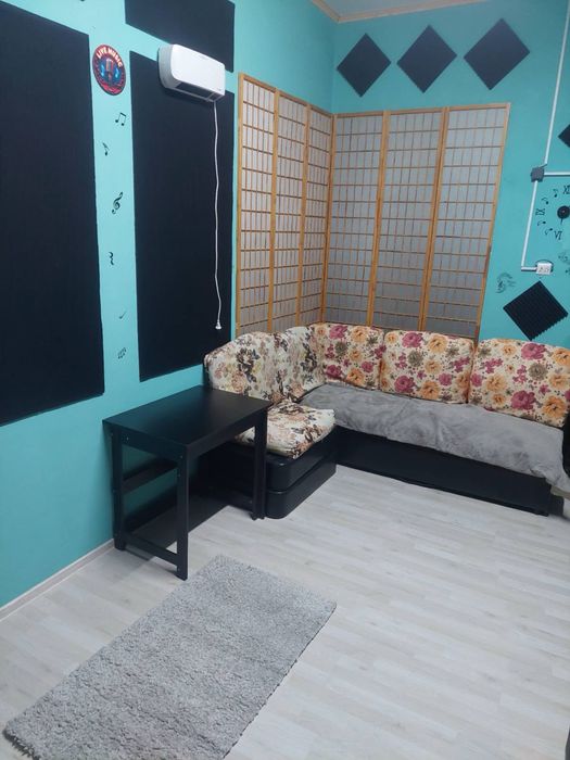 Vand Canapea cu Perne